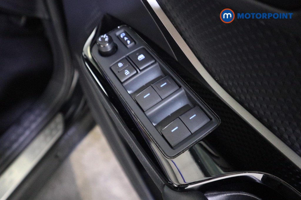 Used Toyota C-HR 2022 for sale - 76322674: Photo 19