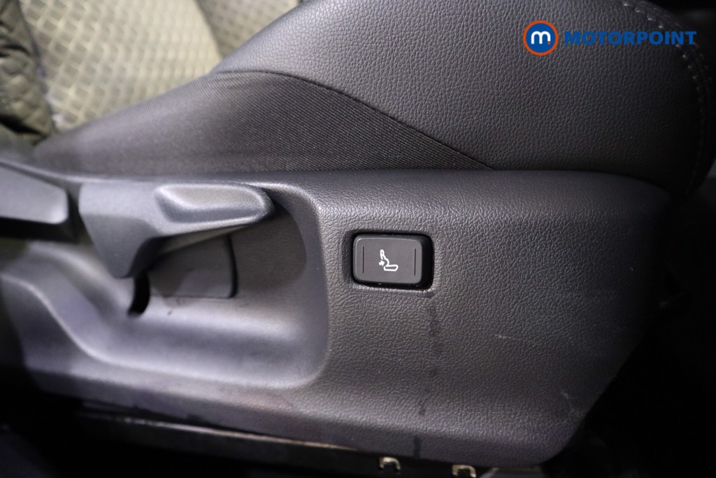Used Toyota C-HR 2022 for sale - 76322674: Photo 21