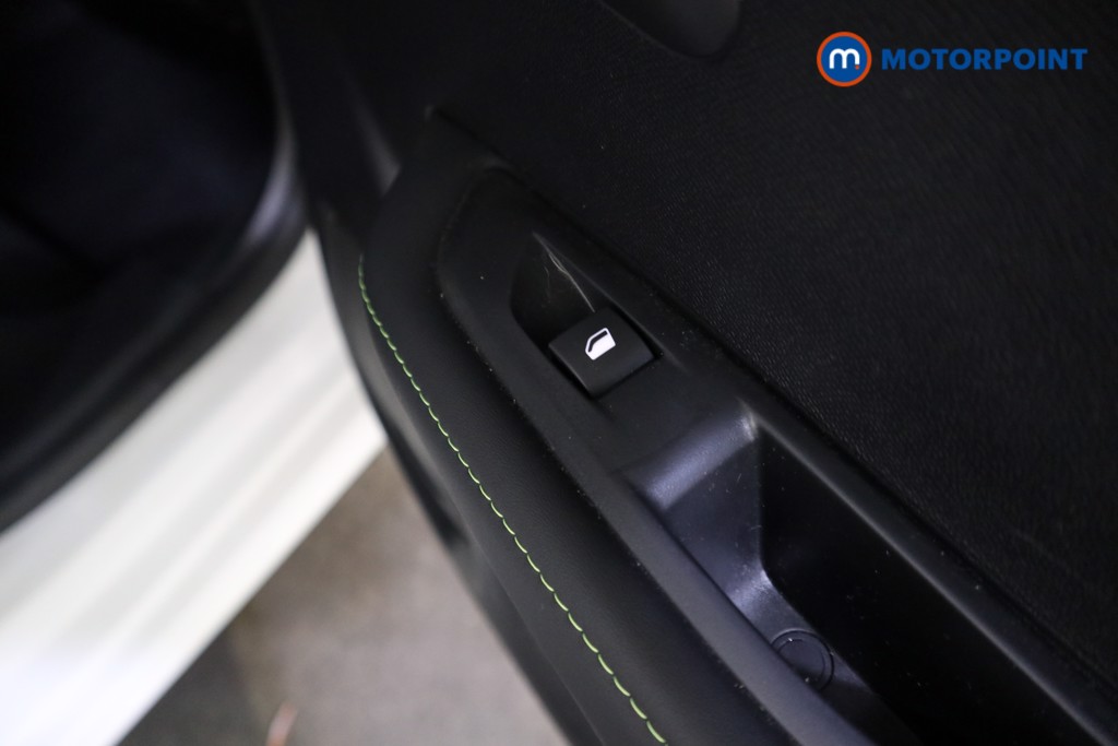 Used Peugeot 208 2021 for sale - 77259247: Photo 25