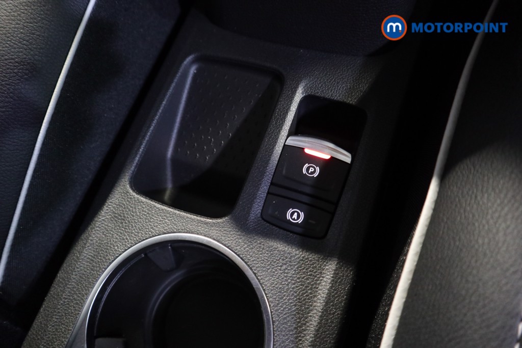 Used Renault Captur 2023 for sale - 77002256: Photo 18