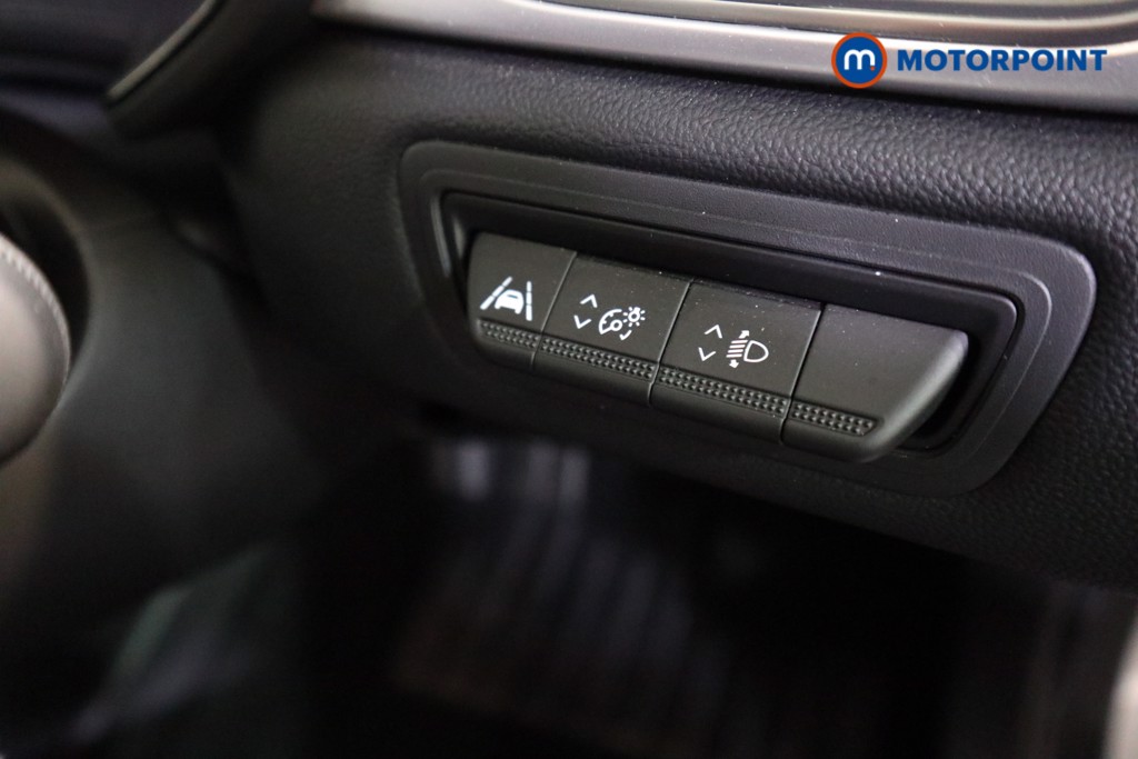 Used Renault Captur 2023 for sale - 77002256: Photo 19