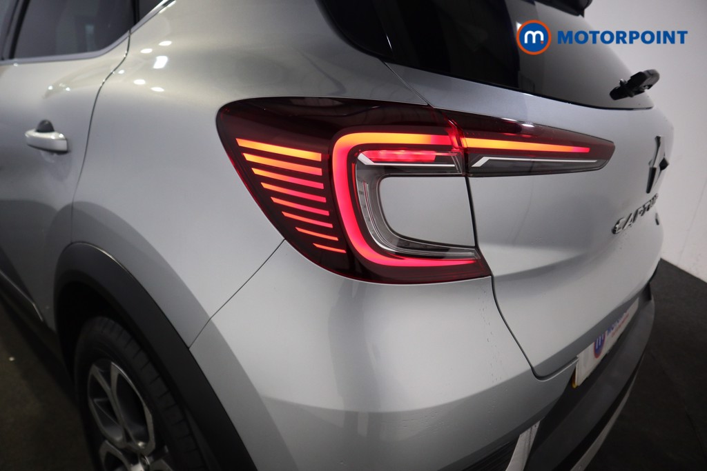 Used Renault Captur 2023 for sale - 77002256: Photo 33