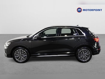 Used Audi Q3 2023 for sale - 77196094: Photo