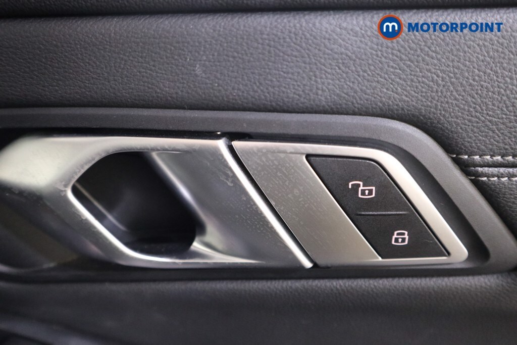 Used BMW 3 Series 2019 for sale - 78095346: Photo 22