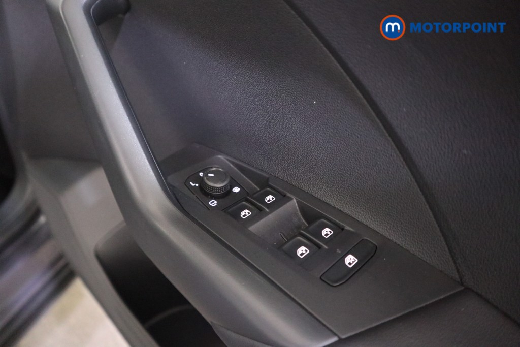 Used Volkswagen T-Cross 2024 for sale - 77037019: Photo 20