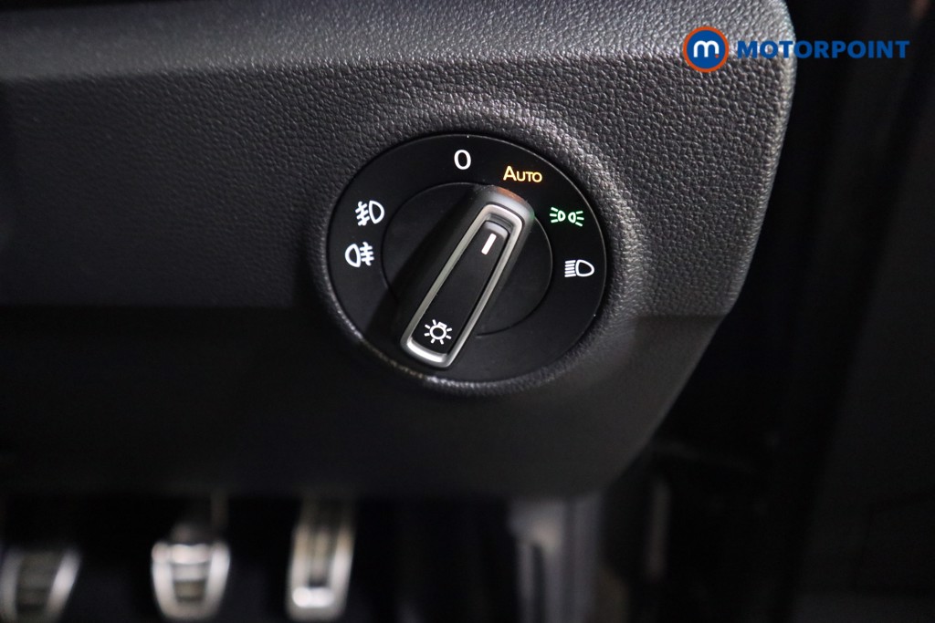 Used Volkswagen T-Roc 2020 for sale - 76792623: Photo 20