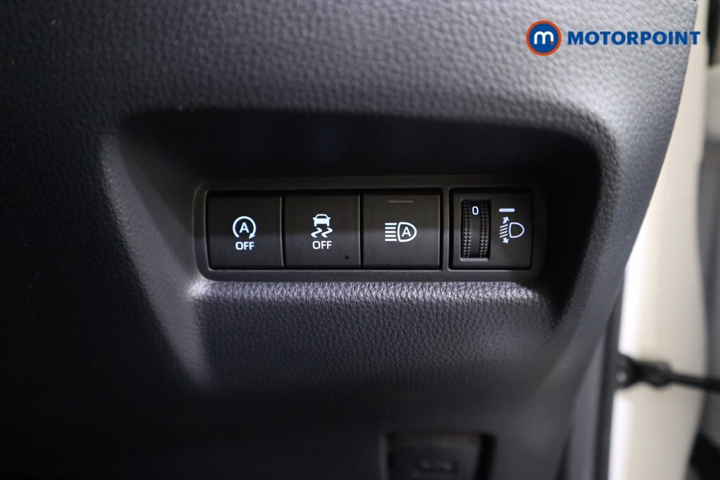 Used Toyota Aygo X 2022 for sale - 76792617: Photo 17