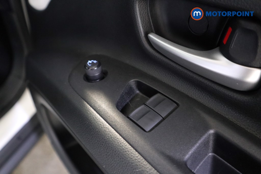 Used Toyota Aygo X 2022 for sale - 76792617: Photo 18