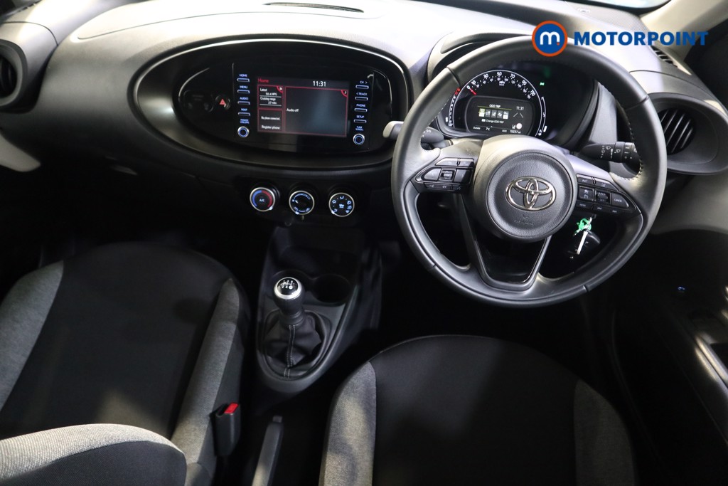 Used Toyota Aygo X 2022 for sale - 76792617: Photo 9