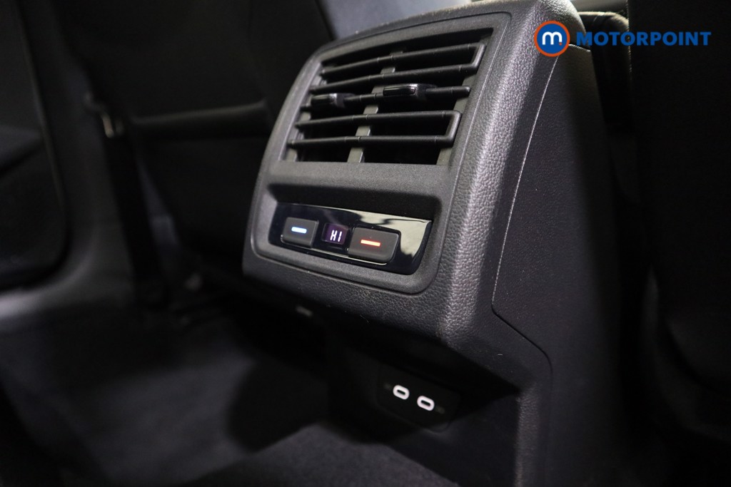 Used Volkswagen Golf 2020 for sale - 76494884: Photo 17