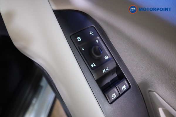Used Ford Explorer 2025 for sale - 76319843: Photo 19