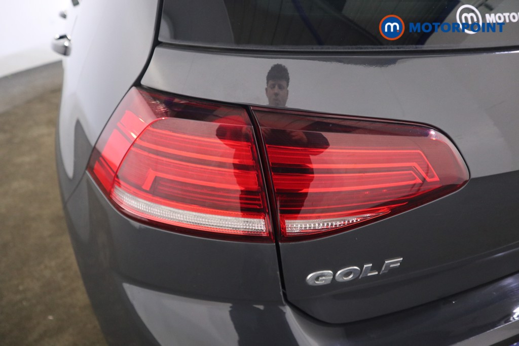 Used Volkswagen Golf 2019 for sale - 76697123: Photo 28