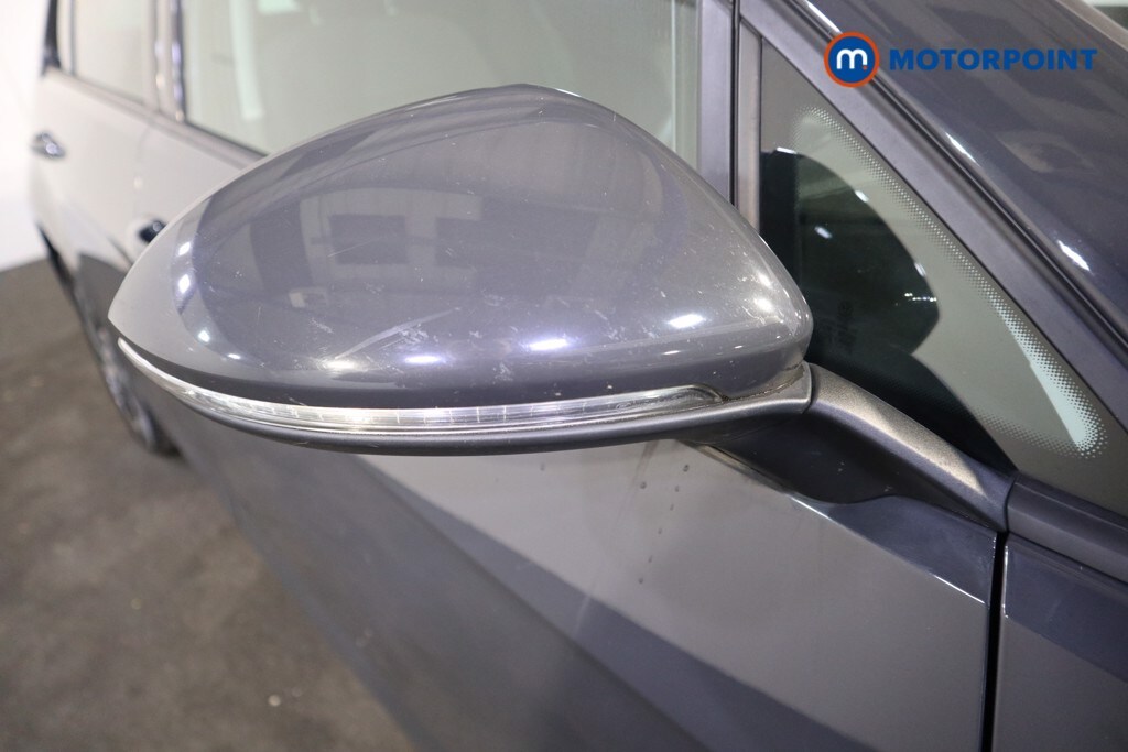 Used Volkswagen Golf 2019 for sale - 76697123: Photo 32