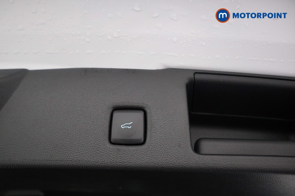 Used Ford Kuga 2022 for sale - 77128374: Photo 29
