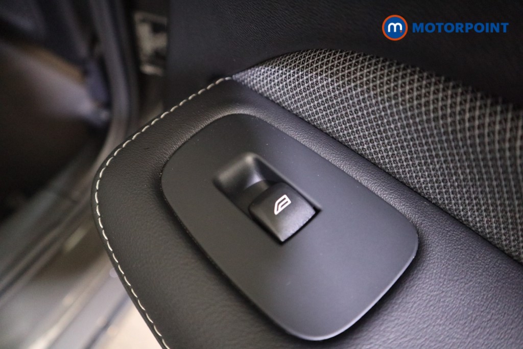 Used Volvo V60 2022 for sale - 77779173: Photo 32