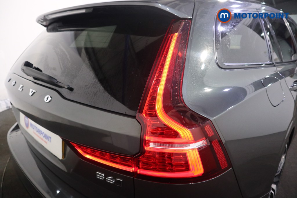 Used Volvo V60 2022 for sale - 77779173: Photo 42