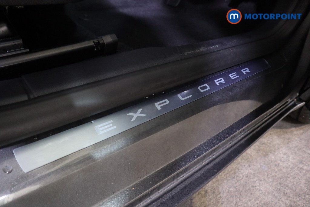 Used Ford Explorer 2025 for sale - 76545693: Photo 13