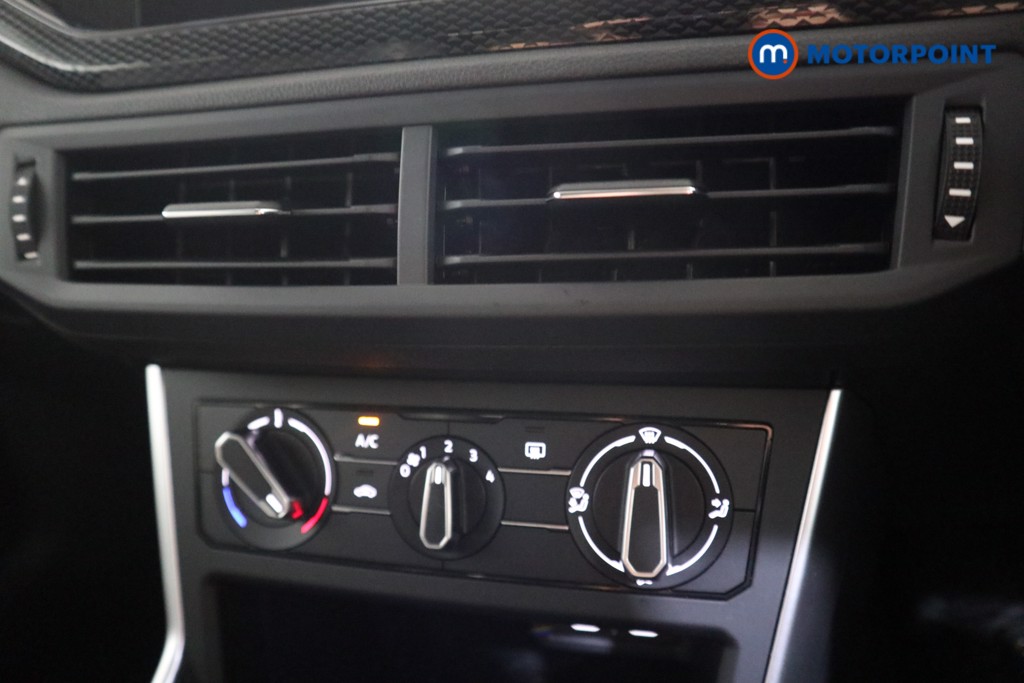 Used Volkswagen Polo 2024 for sale - 77297534: Photo 17