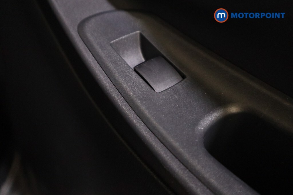 Used Toyota Yaris Cross for sale - 78144028: Photo 28