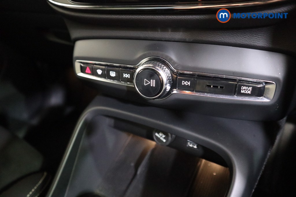 Used Volvo XC40 2022 for sale - 77327110: Photo 16