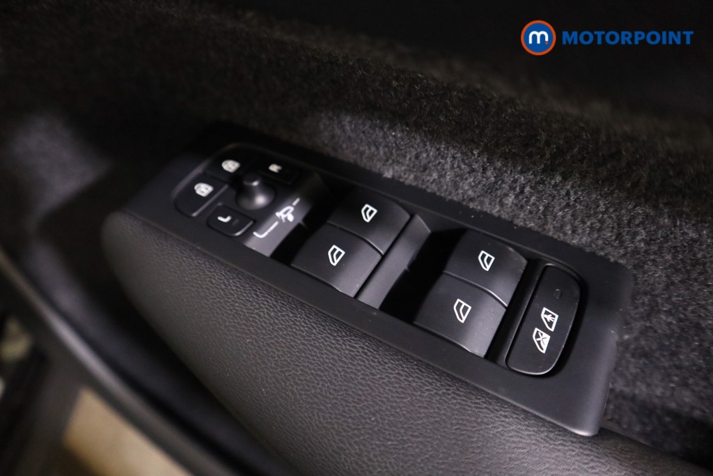 Used Volvo XC40 2022 for sale - 77327110: Photo 19