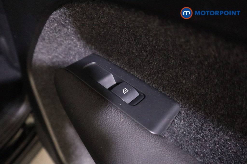 Used Volvo XC40 2022 for sale - 77327110: Photo 26