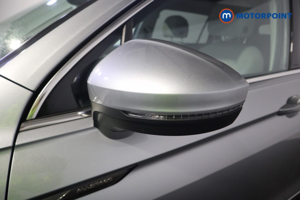 Used Volkswagen Tiguan Allspace 2022 for sale - 76193599: Photo 42