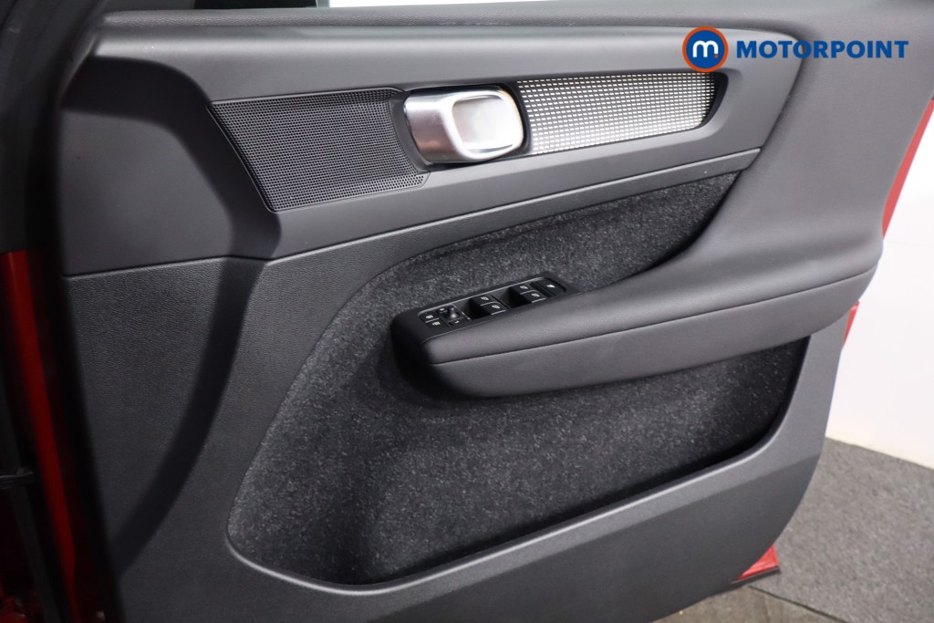 Used Volvo XC40 2020 for sale - 76862787: Photo 27