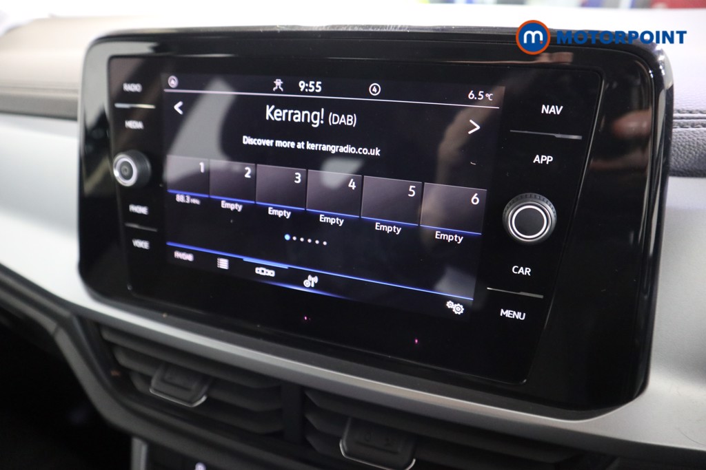 Used Volkswagen T-Roc 2023 for sale - 76819531: Photo 14