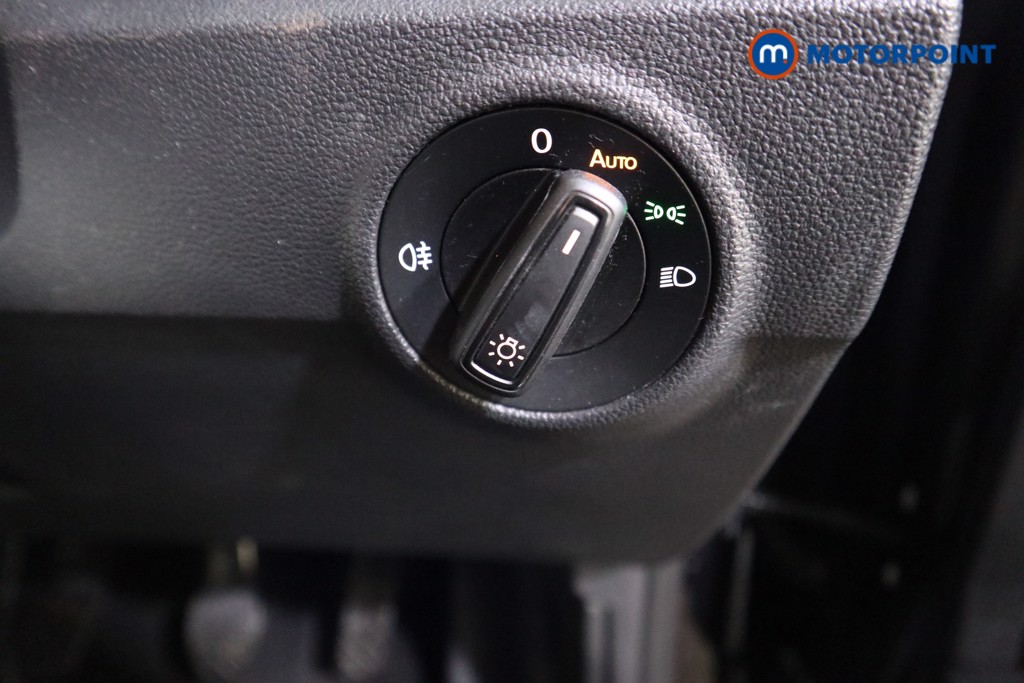 Used Volkswagen T-Roc 2023 for sale - 76819531: Photo 18