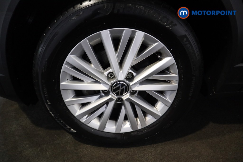 Used Volkswagen T-Roc 2023 for sale - 76819531: Photo 29