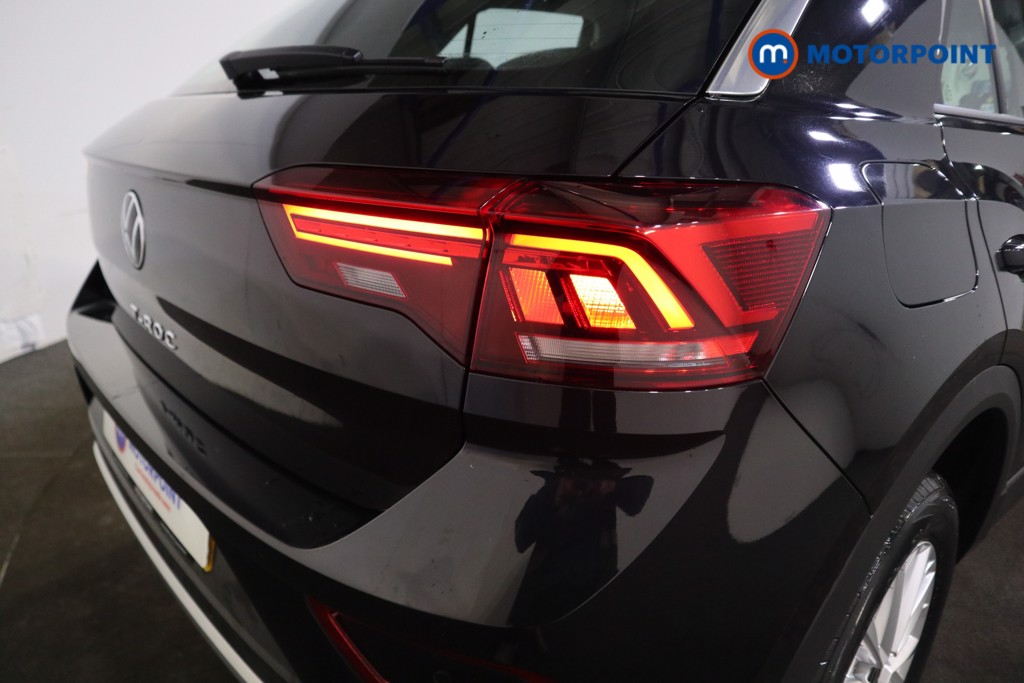 Used Volkswagen T-Roc 2023 for sale - 76819531: Photo 33