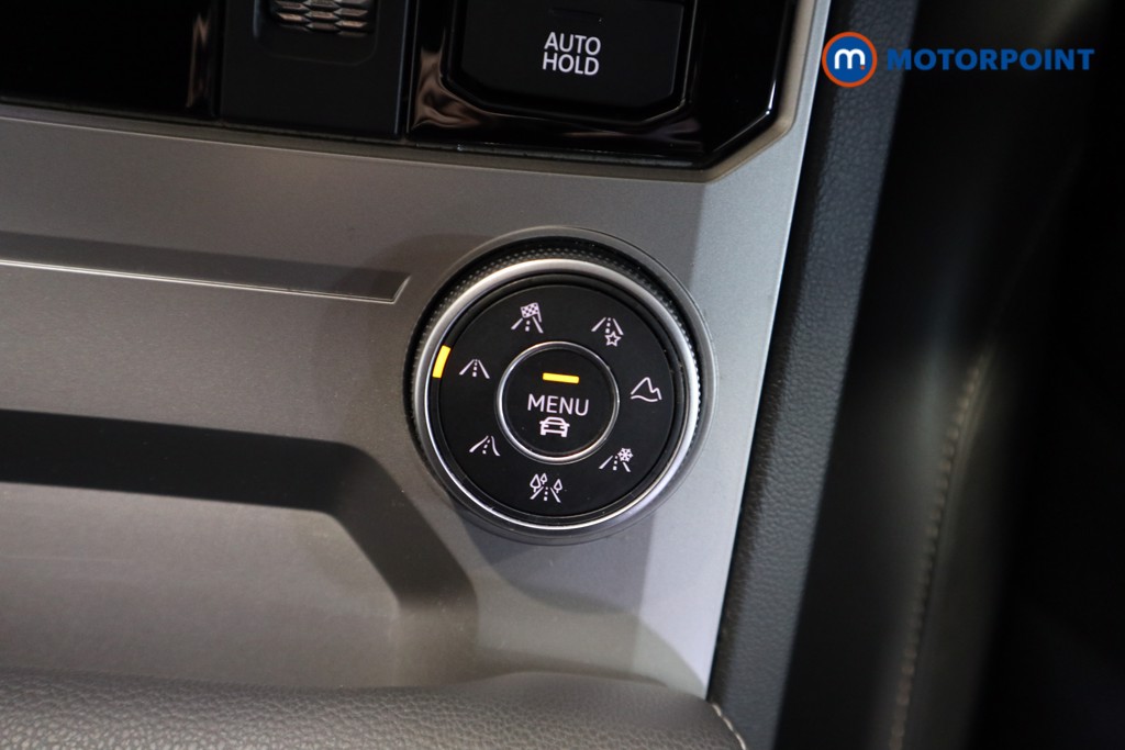 Used Volkswagen Touareg 2023 for sale - 78028806: Photo 17