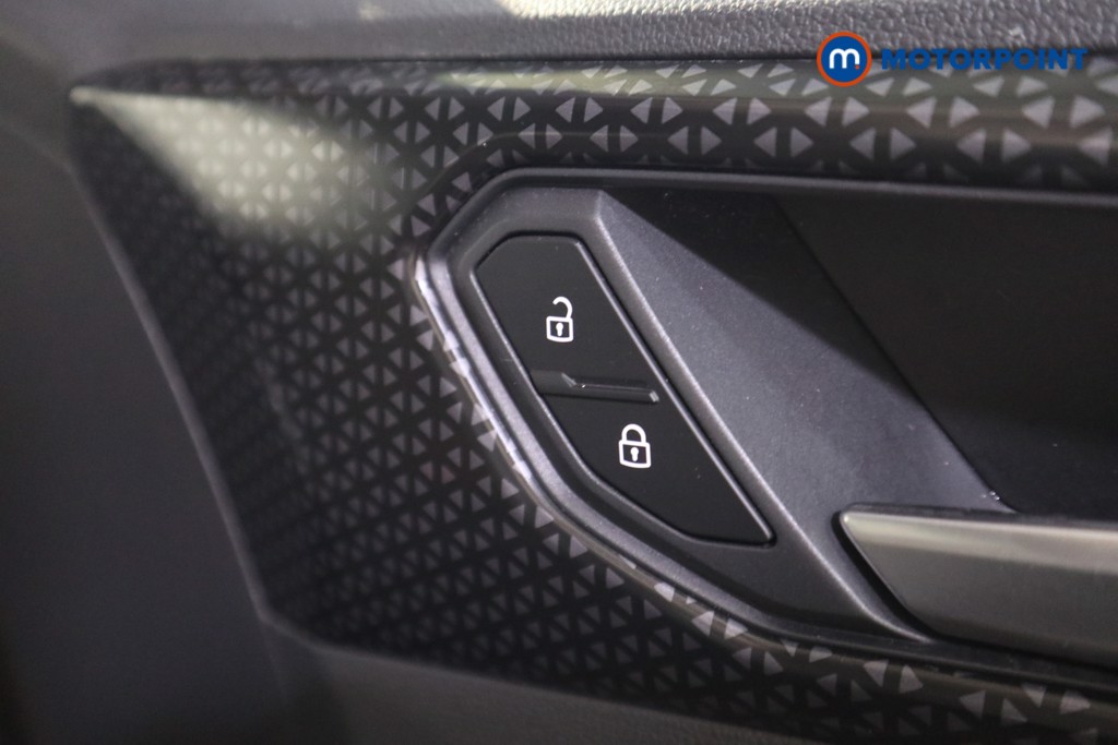 Used Volkswagen T-Cross 2022 for sale - 77061833: Photo 18