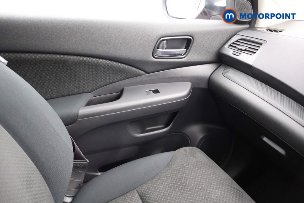 Used Honda CR-V 2018 for sale - 76693782: Photo 15