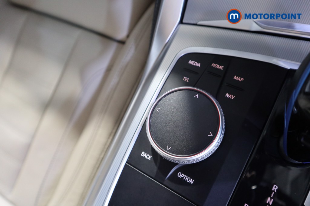 Used BMW i4 2023 for sale - 77878455: Photo 17