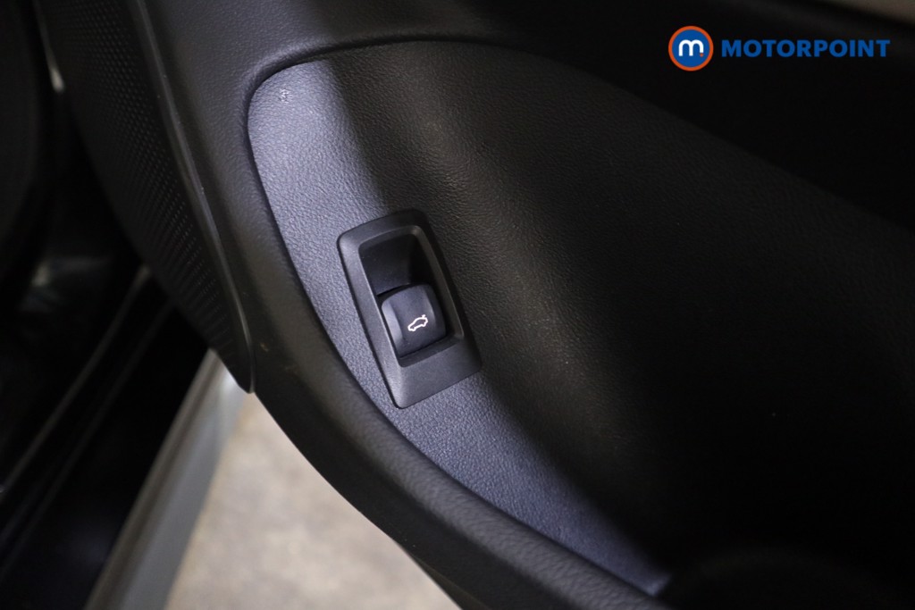 Used BMW i4 2023 for sale - 77878455: Photo 22