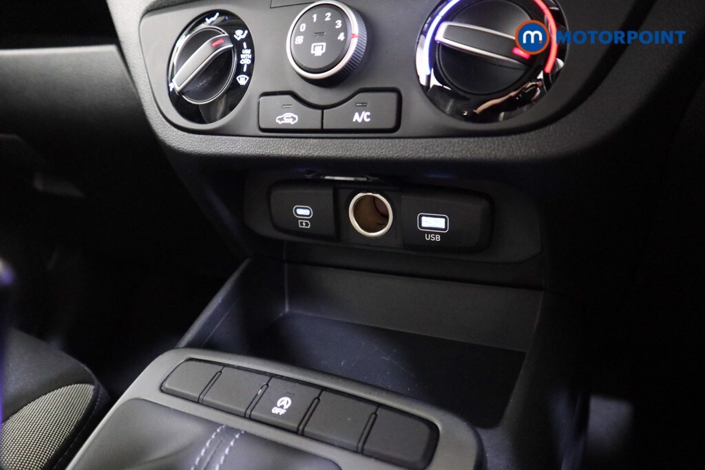 Used Hyundai i10 for sale - 77760008: Photo 17