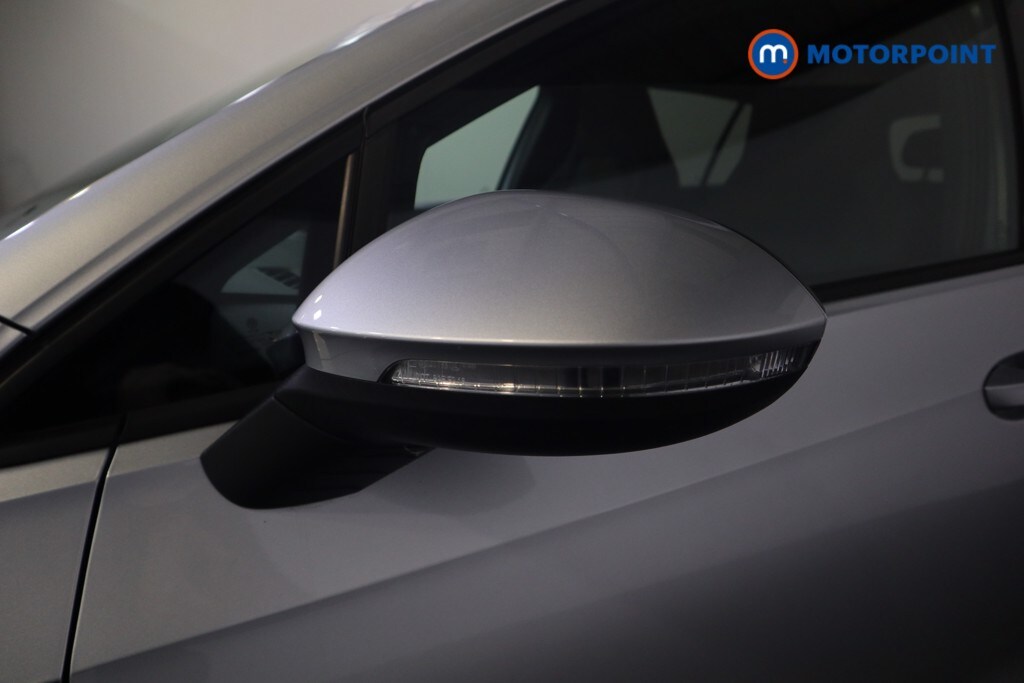 Used Volkswagen Golf 2021 for sale - 76076873: Photo 32