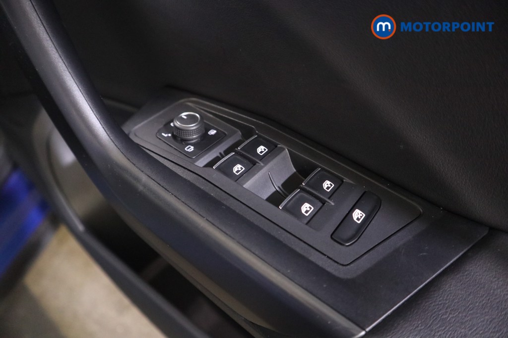 Used Volkswagen T-Roc 2021 for sale - 76782660: Photo 20