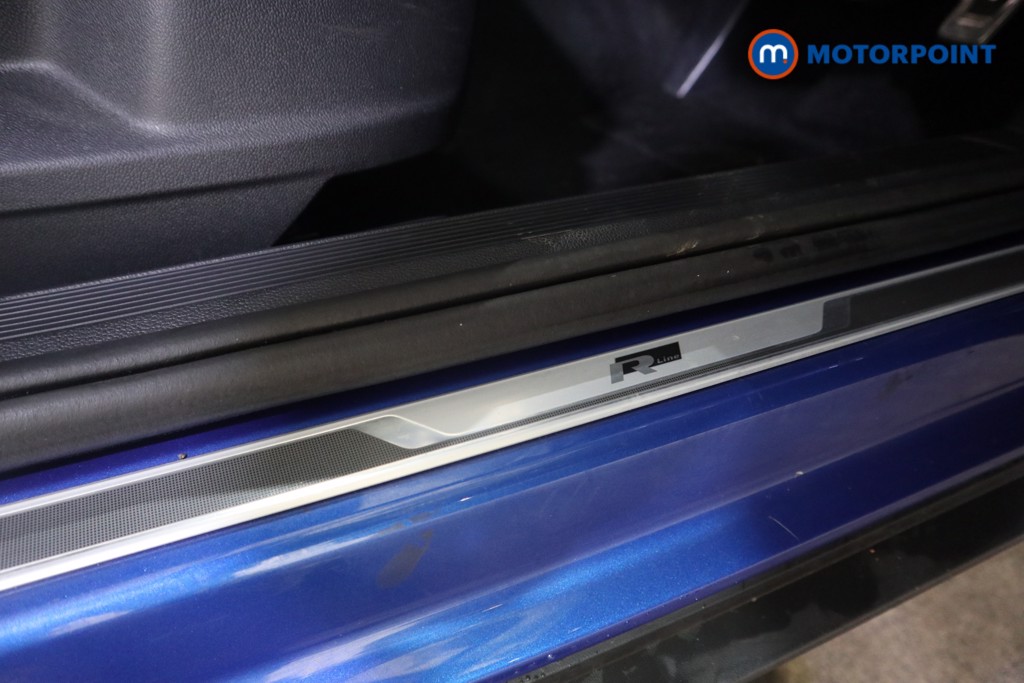 Used Volkswagen T-Roc 2021 for sale - 76782660: Photo 21