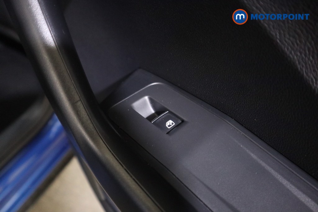 Used Volkswagen T-Roc 2021 for sale - 76782660: Photo 27