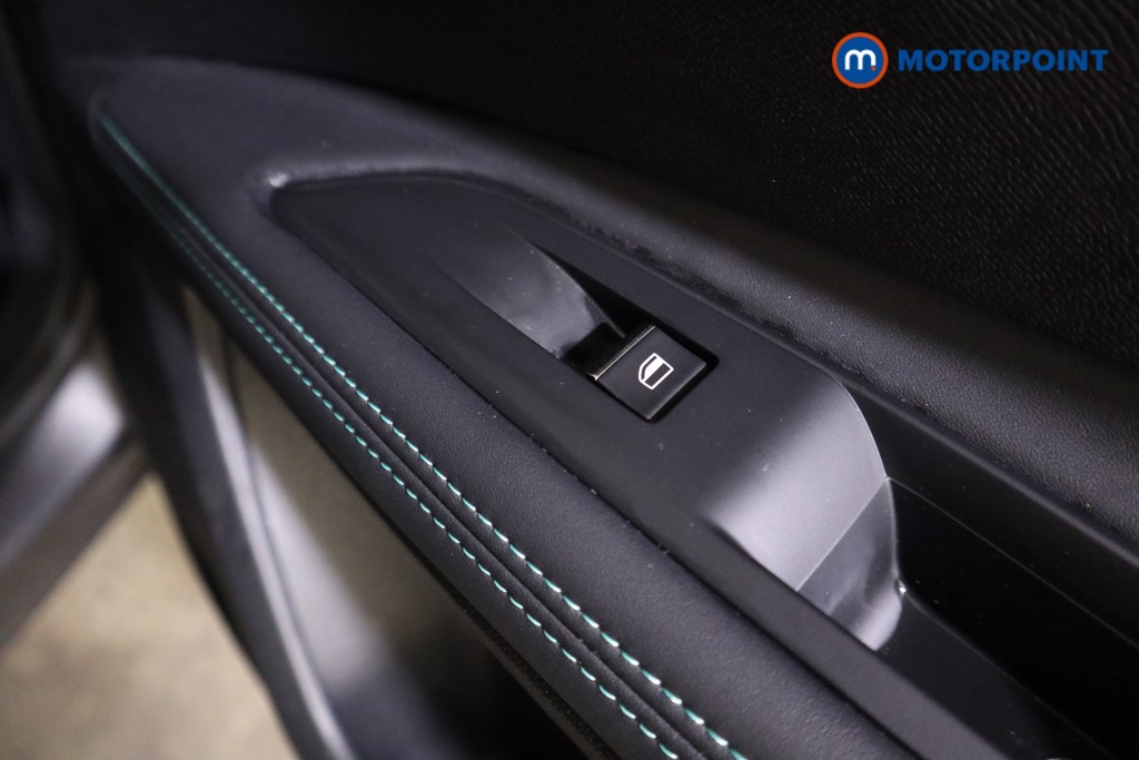 Used Peugeot 3008 2023 for sale - 77421093: Photo 25