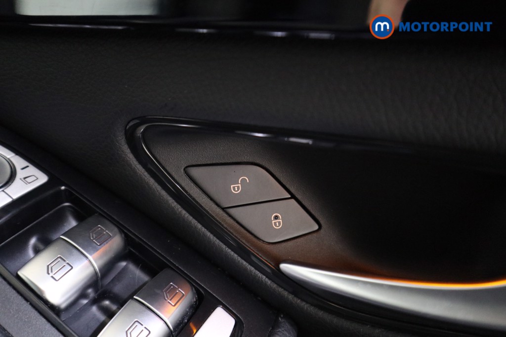 Used Mercedes-Benz C Class 2020 for sale - 77168227: Photo 23