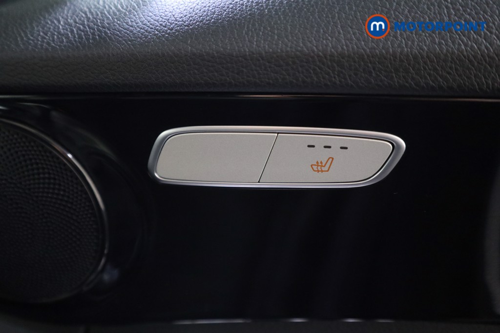 Used Mercedes-Benz C Class 2020 for sale - 77168227: Photo 24