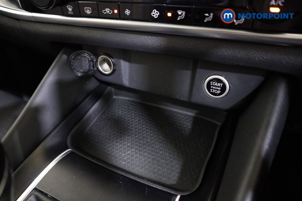 Used Nissan Qashqai for sale - 77180235: Photo 16