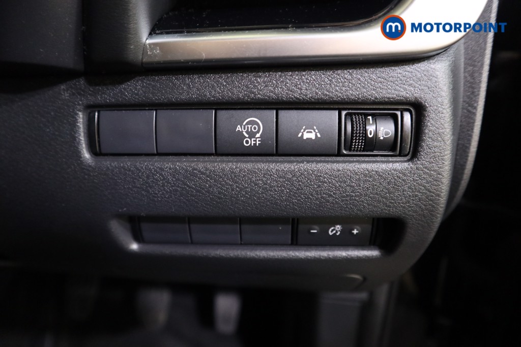 Used Nissan Qashqai for sale - 77180235: Photo 19