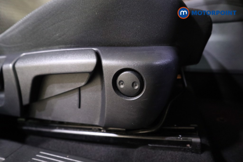 Used Nissan Qashqai for sale - 77180235: Photo 21