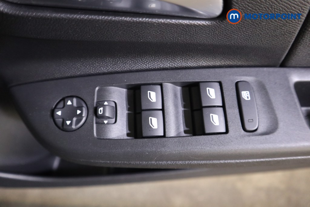 Used Vauxhall Corsa 2023 for sale - 77653886: Photo 22