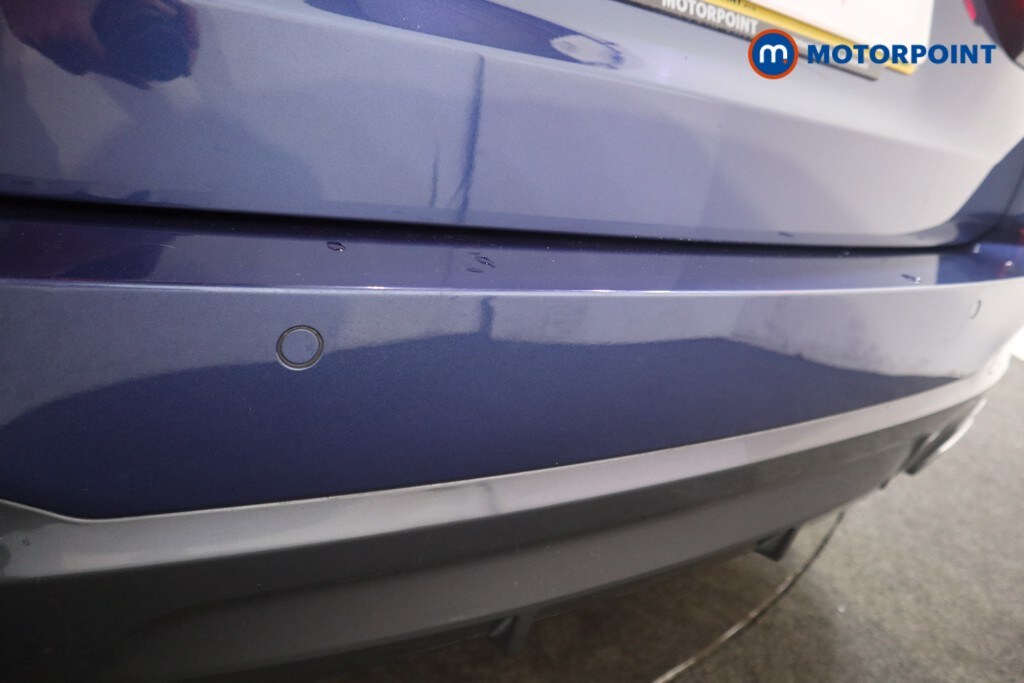 Used BMW 5 Series 2021 for sale - 76685227: Photo 40